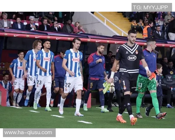 郝塔菲主场迎战巴利亚多利德双方争夺关键三分的精彩对决